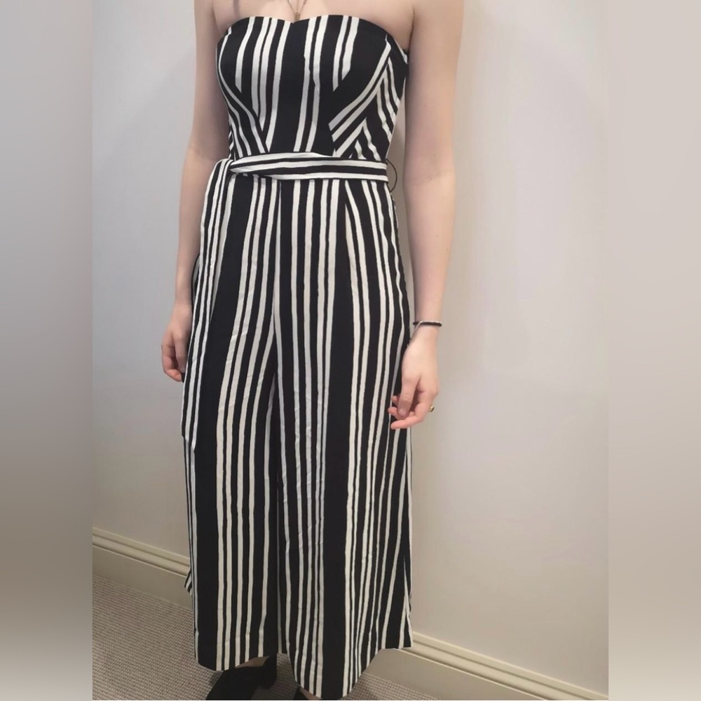 H&M Bandeau Jumpsuit Black/White w/ Belt Women’s size  10